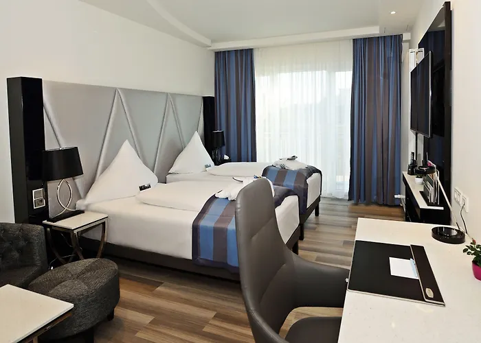 Mercure Kaiserhof Center Hotel 4*