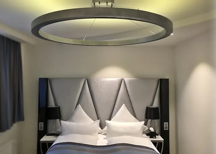 Mercure Kaiserhof Center Hotel 4*